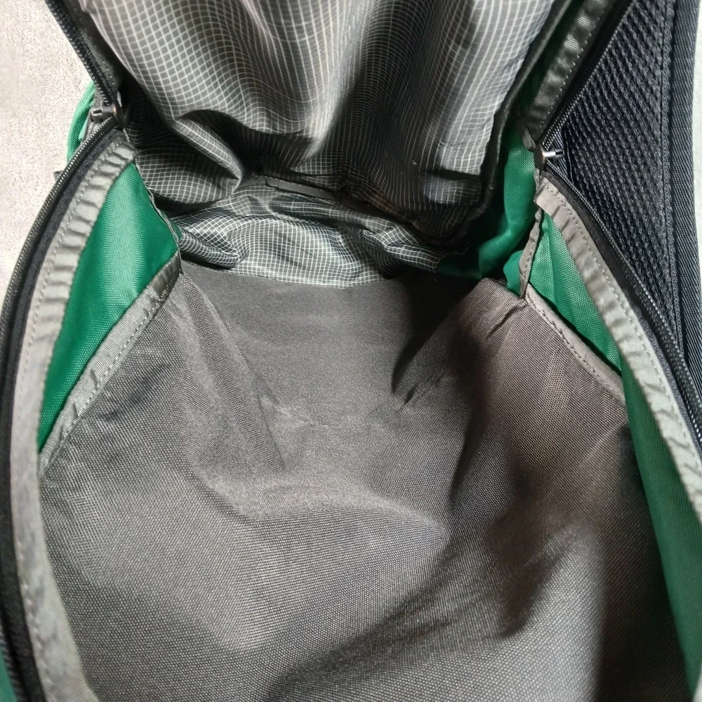 Timbuk2 Q Laptop Backpack Green Commuter Travel School Bag